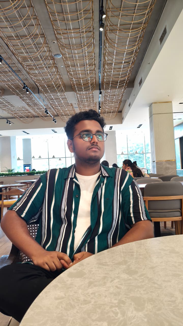 Amey Lole - Founder & Director of TecWithAmey